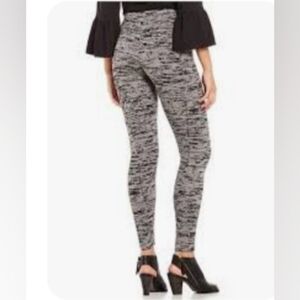 New York Clothing Company womens petite large womens black and white leggings